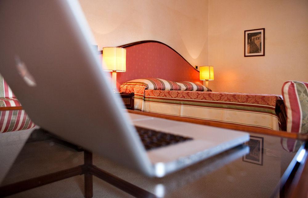 Swiss International Hotel Elba - Il Magnifico マルチャーナ・マリーナ エクステリア 写真