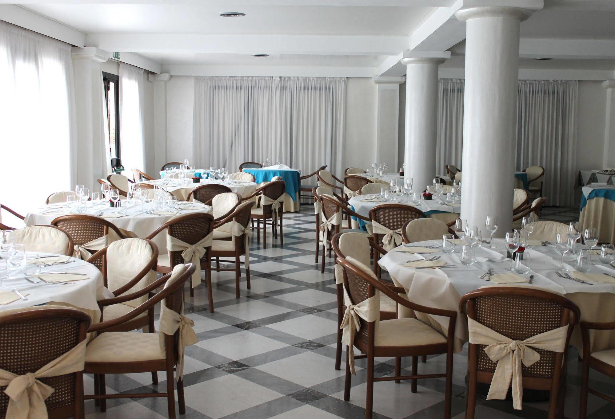 Swiss International Hotel Elba - Il Magnifico マルチャーナ・マリーナ エクステリア 写真